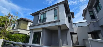 SRT 兰实站附近的3房独栋住宅出售，第2张，共5张