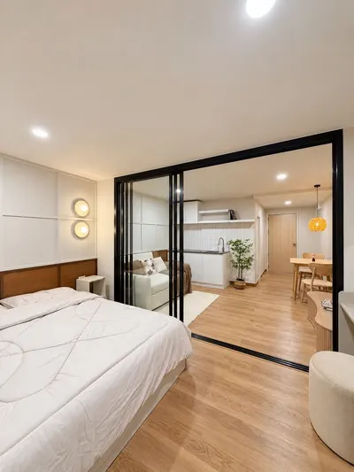 Condo à vendre près de la station MRT Lat Phrao 101, photo 3 sur 5