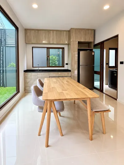 Narasiri Krungthep Kreetha的4房独栋住宅出租，第3张，共5张
