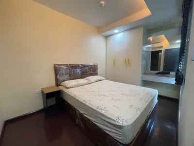 Condo 1 chambre à louer près de la station BTS Chit Lom, photo 4 sur 5
