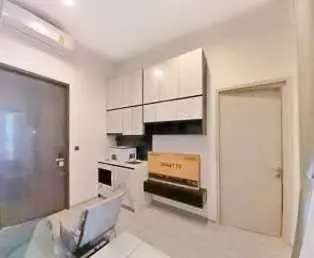Condo 1 chambre à vendre près de la station BTS Punnawithi, photo 5 sur 5