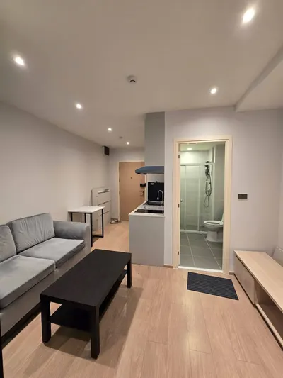 1-bed condo for rent near BTS Talat Phlu, photo 2 of 5