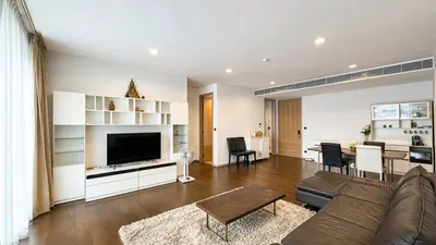 2-bed condo for sale near BTS Saint Louis, photo 4 of 5