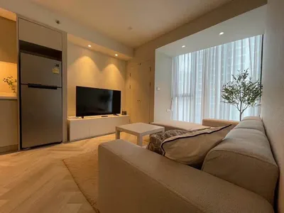 The Alcove Thonglor 10の1ベッドルームコンドミニアム（賃貸）、写真2/6
