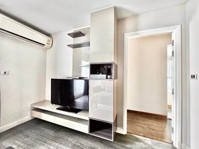 The Crest Sukhumvit 49の1ベッドルームコンドミニアム（賃貸）、写真4/6