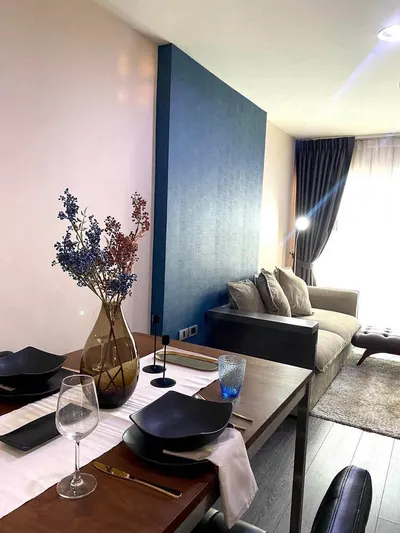 The Crest Sukhumvit 49の1ベッドルームコンドミニアム（賃貸）、写真2/6