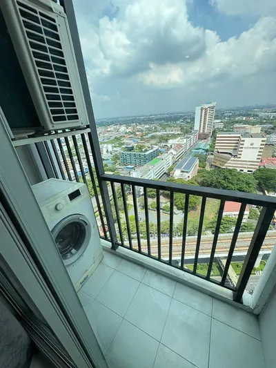 1-bed condo for rent at Chewathai Phetkasem 27, photo 1 of 5