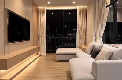 2-bed condo for rent near BTS Punnawithi, photo 1 of 5
