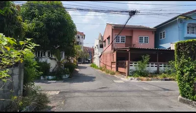 ขายบ้าน 4 ห้องนอน ใกล้ SRT บางเขน รูปที่ 1 จาก 5