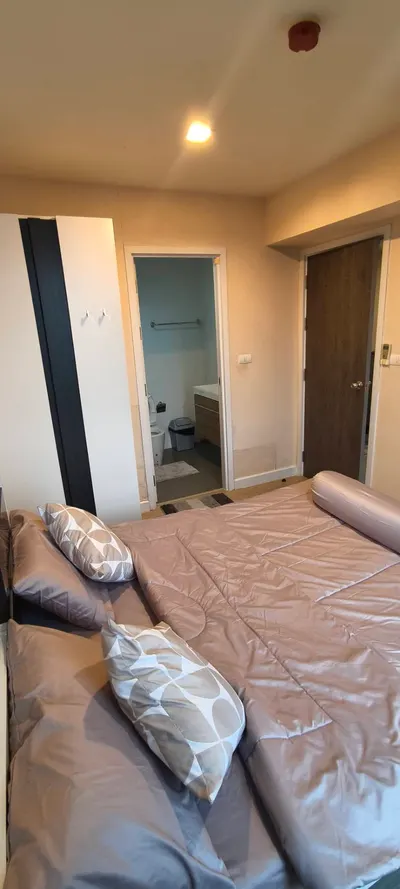 1-bed condo for rent near MRT Sai Ma, photo 2 of 5