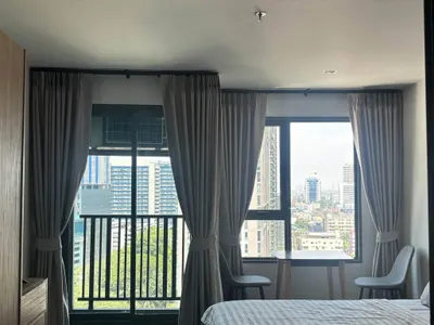 Condo 1 chambre à louer près de la station MRT Ratchadaphisek, photo 4 sur 5