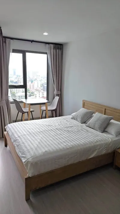 Condo 1 chambre à louer près de la station MRT Ratchadaphisek, photo 1 sur 5