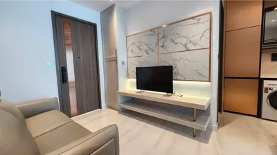 Condo 1 chambre à louer près de la station MRT Si Lom, photo 1 sur 5