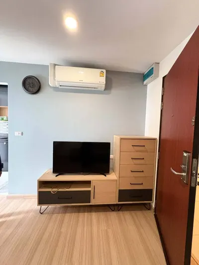 1-bed apartment for rent near BTS Phra Khanong, photo 2 of 5