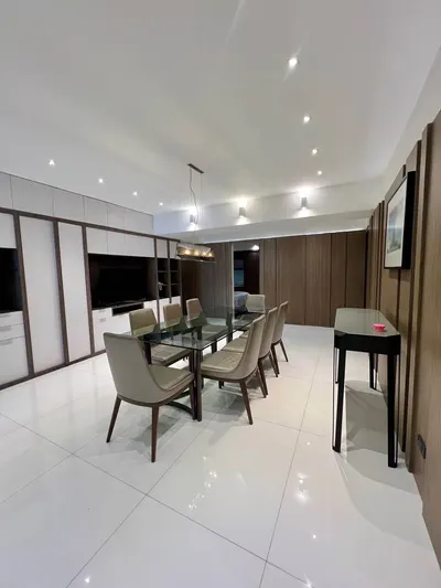 Appartement 3 chambres à louer près de la station BTS Phrom Phong, photo 4 sur 5