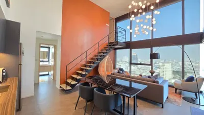 The Lofts Silom by Raimon Landの2ベッドルームコンドミニアム（賃貸）、写真3/6