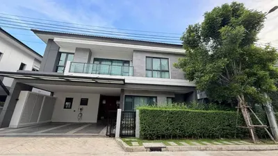 Centro Bangna的4房独栋住宅出租，第6张，共10张