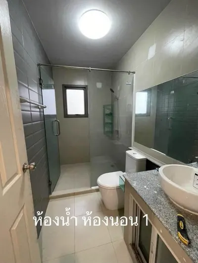 3-bed house for rent near MRT Chaeng Watthana-Pak Kret 28, photo 2 of 5