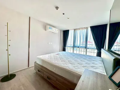 2-bed condo for rent near BTS Talat Phlu, photo 1 of 5