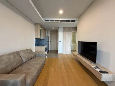 2-bed condo for rent near MRT Khlong Toei, photo 5 of 5