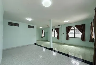 3-bed house for rent near MRT Lat Phrao 83, photo 4 of 5