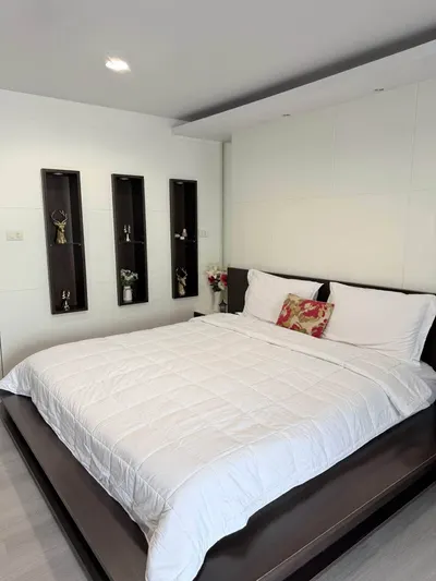 ให้เช่าคอนโด 1 ห้องนอน Ratchada City Condo รูปที่ 1 จาก 6