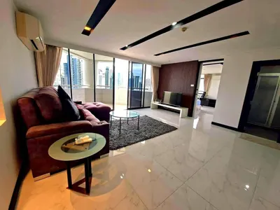 The Waterford Park Condominium的2房公寓出售，第1张，共5张