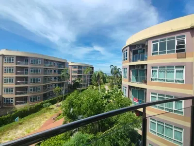 1-bed condo for sale near MRT Bang Pho, photo 1 of 5