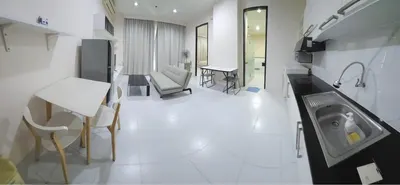 Baan Klang Krung Siam-Pathum Wan的1房公寓出租，第1张，共5张