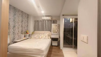 2-bed condo for rent near MRT Si Dan, photo 4 of 5