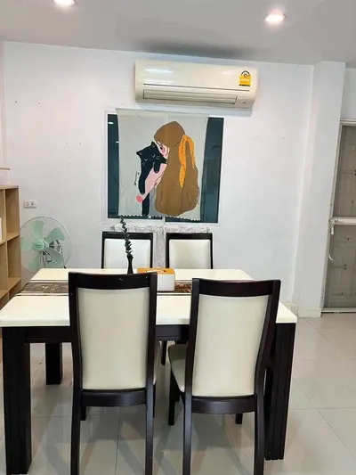 3-bed townhouse for rent near BTS Saphan Mai, photo 5 of 5