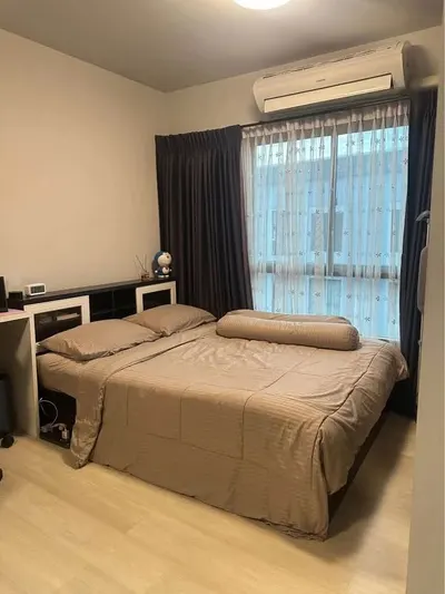 Condo 1 chambre à louer près de la station MRT Yaek Lam Sali, photo 1 sur 5