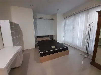 Baan Klang Krung Siam-Pathum Wan的1房公寓出售，第1张，共5张
