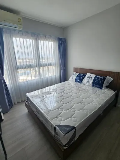 Condo for rent at The Key MRT Phetkasem 48, photo 3 of 5