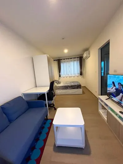 Condo 1 chambre à louer près de la station MRT Bang Kapi, photo 2 sur 5