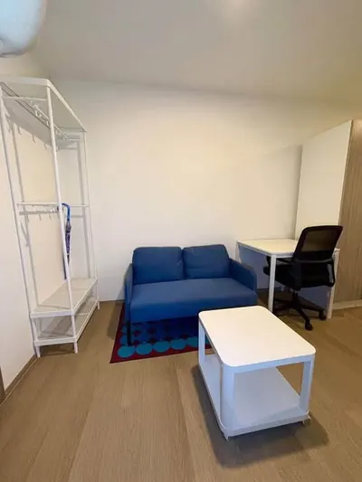 Condo 1 chambre à louer près de la station MRT Bang Kapi, photo 1 sur 5
