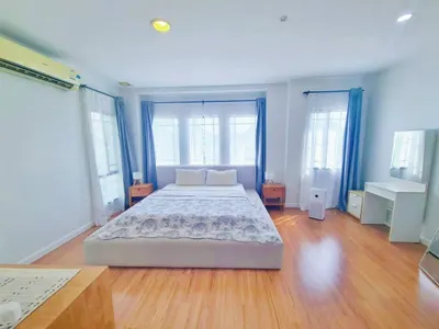 Mantana Lake Watcharapol的4房独栋住宅出租，第3张，共5张