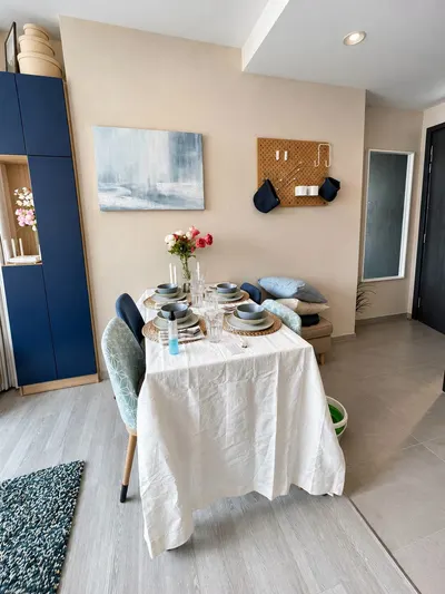 2-bed condo for rent at XT Ekkamai, photo 2 of 5