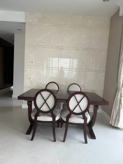 3-bed condo for rent near MRT Si Lom, photo 5 of 5