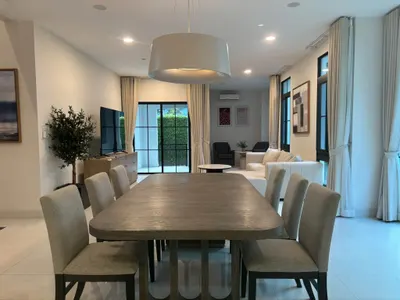 4-bed house for rent in Saphan Sung, photo 2 of 5