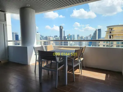 Condo 3 chambres à louer près de la station MRT Sukhumvit, photo 5 sur 5