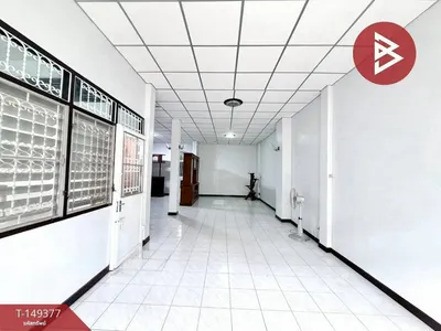MRT 邦坤暖站附近的4房联排别墅出售，第3张，共5张