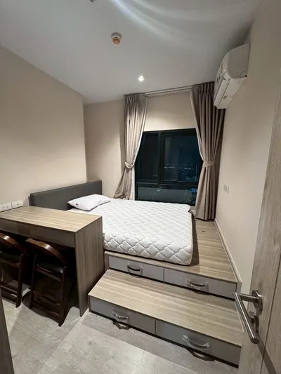 Altitude Unicorn Sathorn - Tha Phra的公寓出租，第2张，共5张