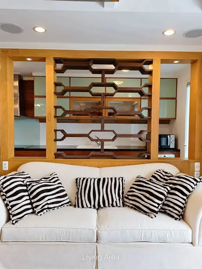 2-bed condo for rent at The Avenue Sukumvit 61 เดอะ อเวนิว สุขุมวิท 61, photo 2 of 4