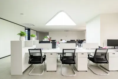 Commercial space for rent near MRT Huai Khwang, photo 4 of 5