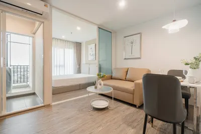 1-bed condo for rent at Regent Home Bangna, photo 2 of 5