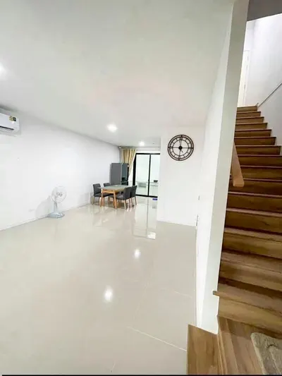 Other listing, photo 3