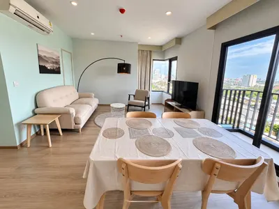 2-bed condo for rent at Life Rama 4 - Asoke, photo 1 of 5