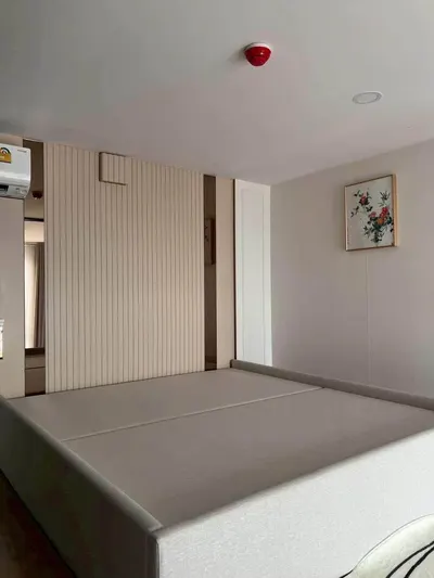 Condo for rent at SOHO Bangkok Ratchada, photo 4 of 5