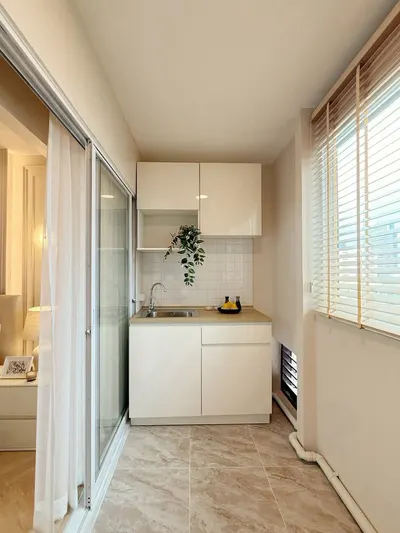 1-bed condo for sale at SRIVARA MANSION 1, photo 4 of 8